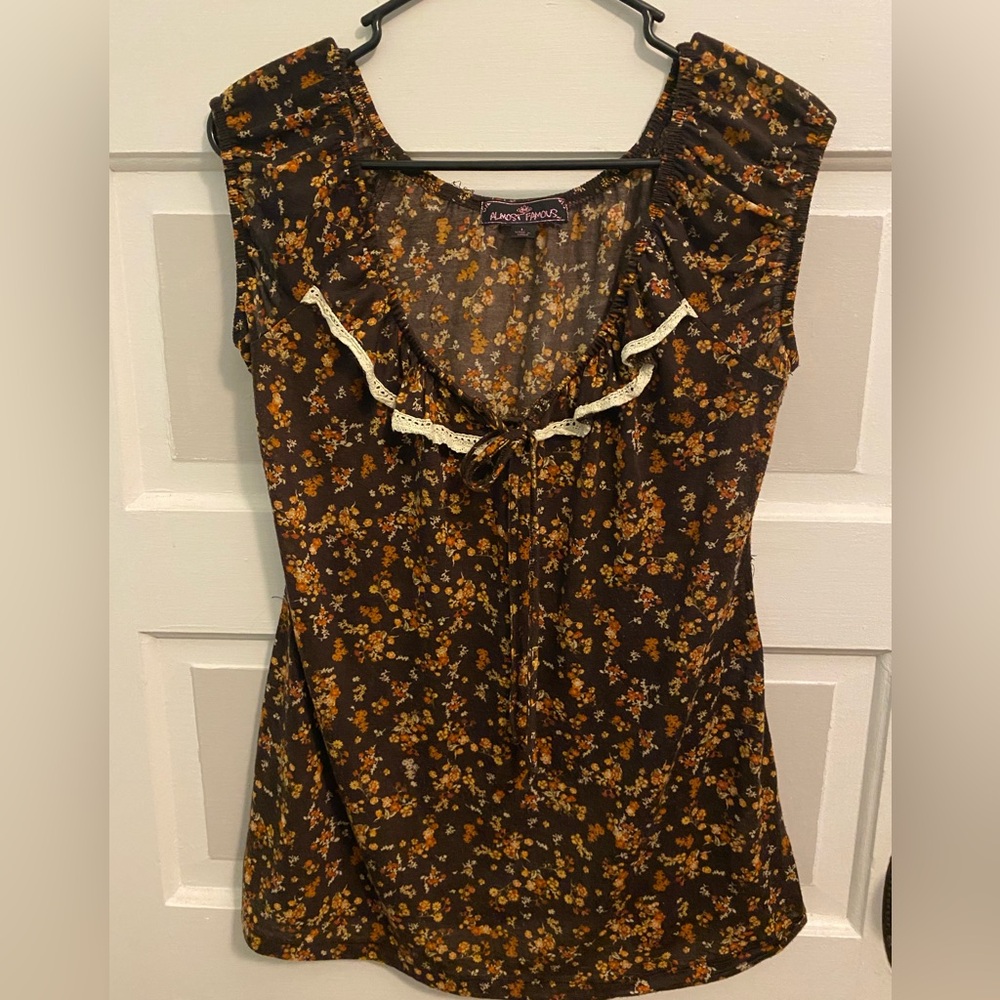 Vintage 2000s Brown Floral Top